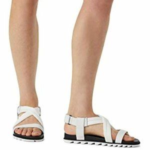 Sorel Roaming Decon Sea Salt Ankle Strap Crisscross Sandals Thongs Shoes 7.5 NIB
